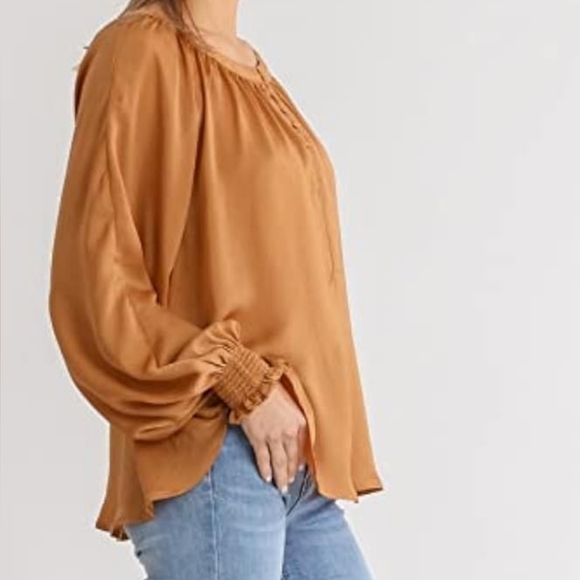 Umgee Peasant Blouse Large NWT Fall Neutral Cottagecore - Picture 9 of 9